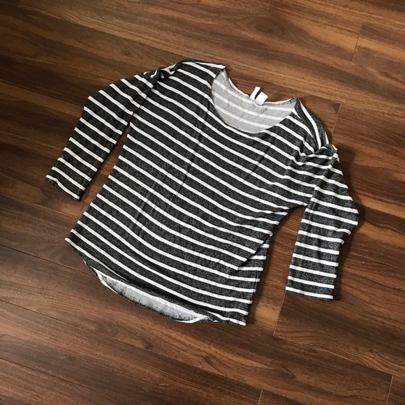 Divided long sleeved stripped tee - Picture 4 of 6